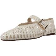 Ballerina's Noa Harmon AZAR