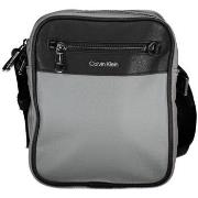 Handtas Guess k50k510566grigio01wuni