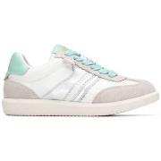 Lage Sneakers Xti 15308202