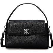 Handtas Calvin Klein Jeans Emblem Hw Pebble Shoulder Bag 25