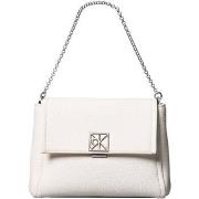 Handtas Calvin Klein Jeans Emblem Hw Pebble Crossbody 20