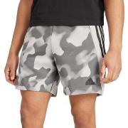 Korte Broek adidas -