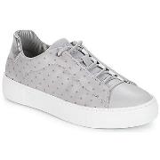 Lage Sneakers Bullboxer AID006