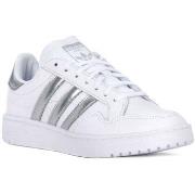 Baskets basses adidas Team Court W