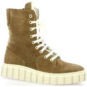 Baskets Bueno Shoes Boots cuir velours