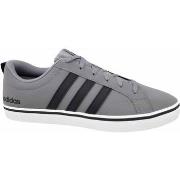 Baskets basses adidas VS Pace 20