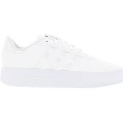 Baskets adidas Court platform