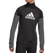 T-shirt adidas GV2119