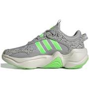 Baskets basses adidas Magmur Runner W