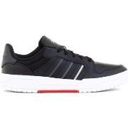 Baskets basses adidas Entrap