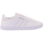 Baskets basses adidas Courtpoint Base