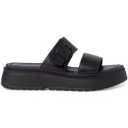 Chaussons Tamaris black casual open slippers