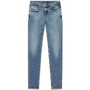 Jeans Diesel 2019 D-STRUKT 09F16-01