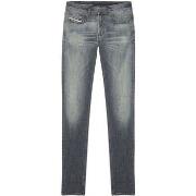 Jeans Diesel 1979 SLEENKER 09F13-01