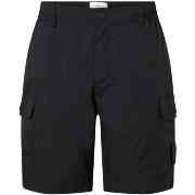 Short Calvin Klein Jeans Short homme Ref 60576 BEH Noir