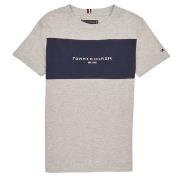 T-shirt enfant Tommy Hilfiger ESSENTIAL COLORBLOCK TEE S/S