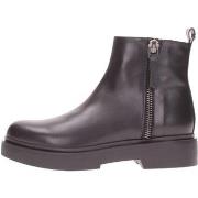 Boots Albano -