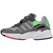 Baskets basses enfant adidas YUNG-96 Junior