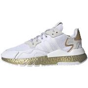 Baskets basses adidas NITE JOGGER