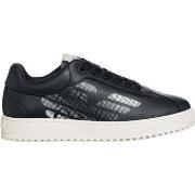 Baskets basses Emporio Armani navy casual closed sneaker