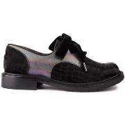 Ville basse Irregular Choice Betsy Sue Chaussures À Lacets