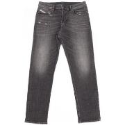Jeans Diesel A03571-R9G62