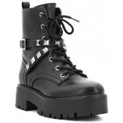 Boots Guess -