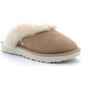 Chaussons UGG Classic Slipper II