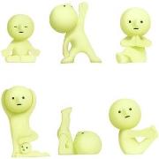 Statuettes et figurines Babywatch Une Figurine Smiski série Yoga