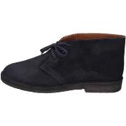 Boots Irwin Danks EY123