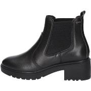 Boots IgI&amp;CO 26529/00