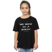 T-shirt enfant Friends We Were On A Break Text