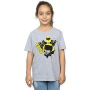 T-shirt enfant Dc Comics Chibi Batman Swinging