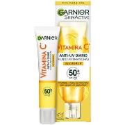 Soins ciblés Garnier Skinactive Vitamine C Fluide Anti-taches Spf50+
