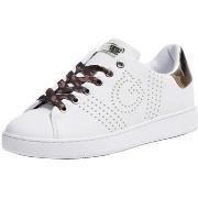 Baskets basses Guess Basket ref_50901 White/Camouflage