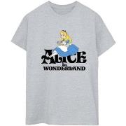 T-shirt Disney Alice In Wonderland Tea Drinker Classic