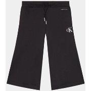 Short enfant Calvin Klein Jeans IG0IG02449 CULOTTE SWEATPANTS-BLACK