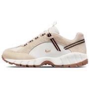 Baskets Nike Air Humara LX Jacquemus Beige