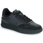 Baskets basses adidas KANTANA