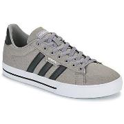 Baskets basses adidas DAILY 3.0