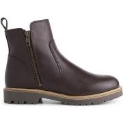 Boots Travelin' Vestmar