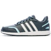 Baskets basses enfant adidas GW6621