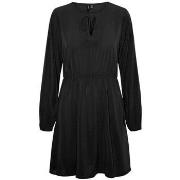 Robe courte Vero Moda 119259