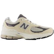 Baskets New Balance 2002 GC2002FA