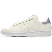 Baskets basses adidas HQ6653