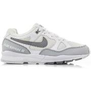 Baskets Nike AH8047