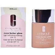 Fonds de teint &amp; Bases Clinique Even Better Glow Light Reflecting ...