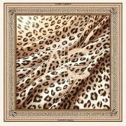 Echarpe Alberto Cabale Grand carré de soie Original Leopard Zoé Rose