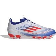 Chaussures de foot enfant adidas -