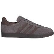 Baskets basses adidas Gazelle IG2097